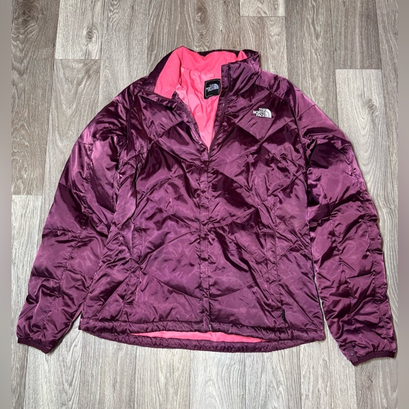 The North Face Women's Maroon Aconcagua 550 Goose Down Puffer Jacket - Picture 1 of 9